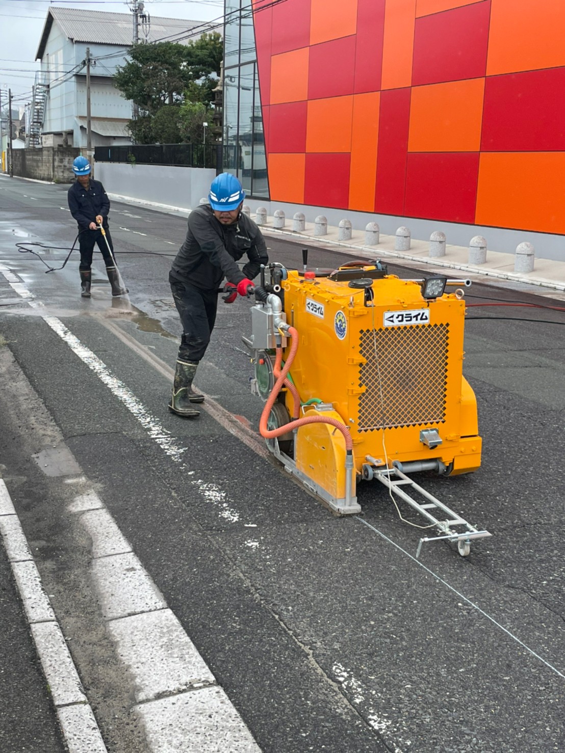 北九州市若松 舗装切断 カッター工事 有限会社今住 北九州市若松 舗装切断 カッター工事 有限会社今住