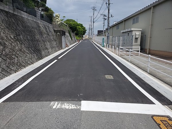 大浦２０号線道路改築工事　竣工間近！の画像