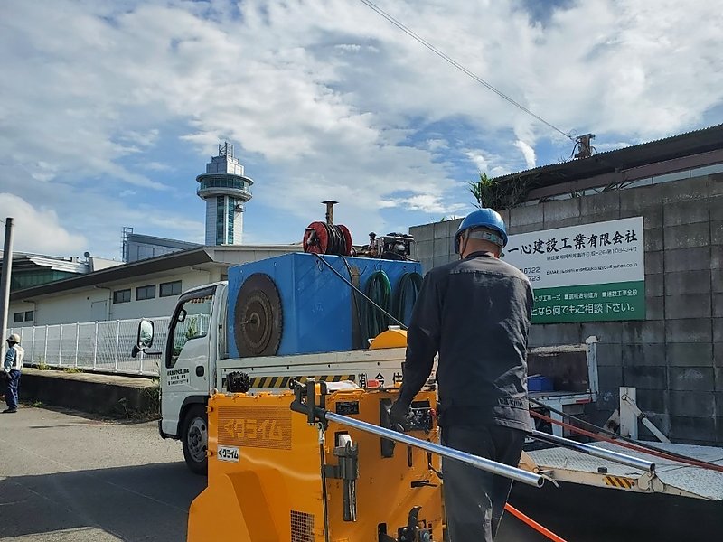 福岡県芦屋町　舗装切断　ｶｯﾀｰ工事