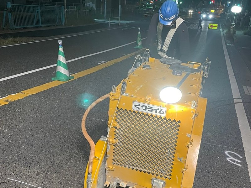 北九州市八幡西区　ｶｯﾀｰ切断　夜間