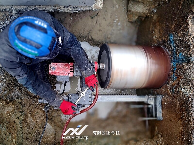 コア抜き　穿孔　福岡市　ダイヤモンドコア　